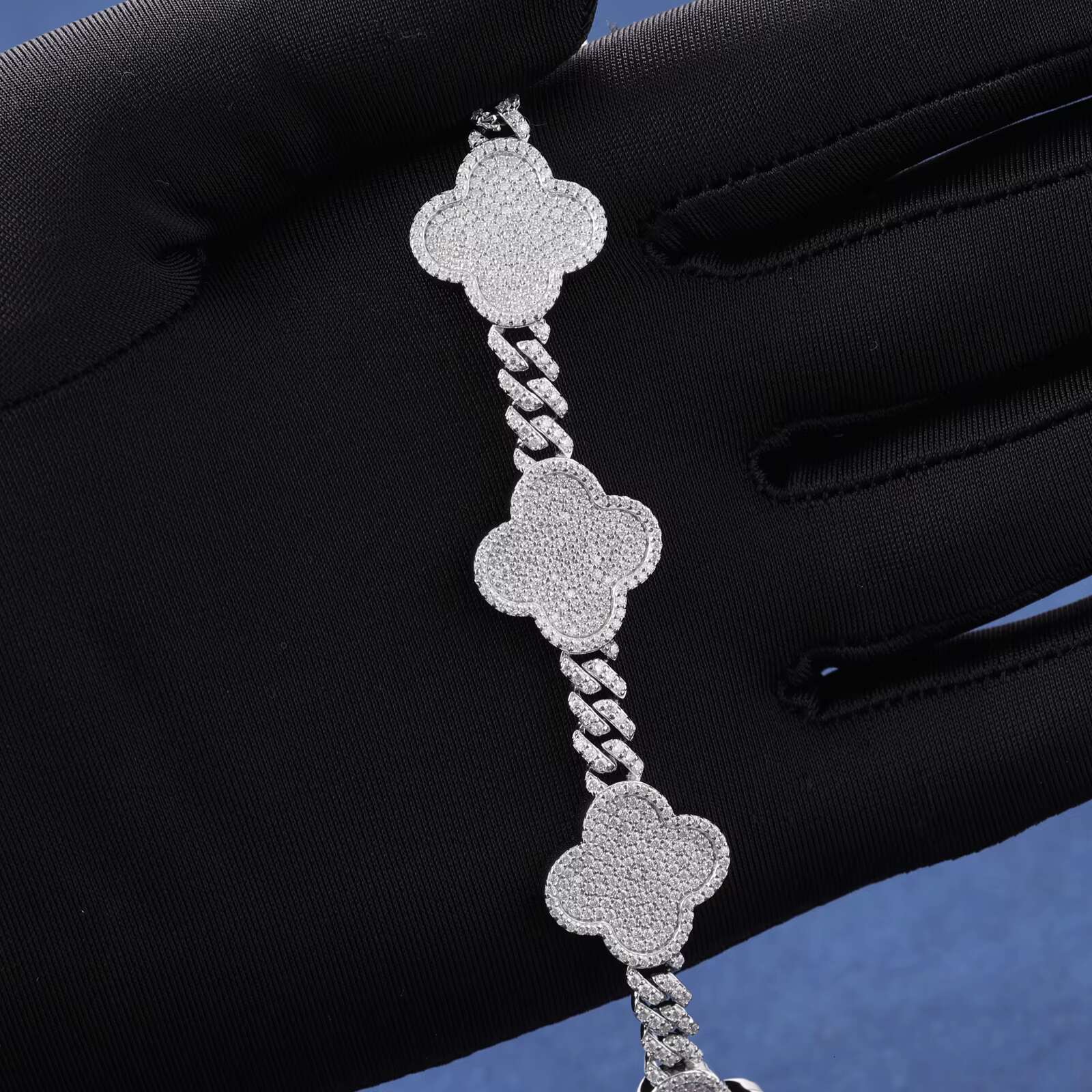 Hot Selling 16mm Clover Bracelet Full Diamond VVS D Moissanite 925 Sterling Silver Bangle Iced Out Hip Hop Jewelry