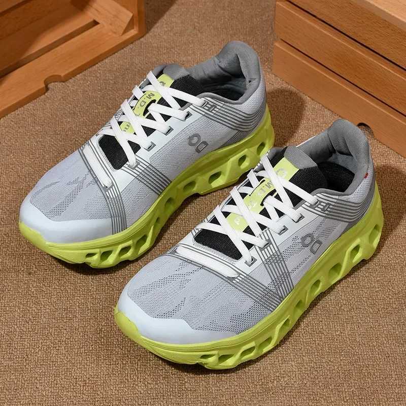 Unisex soft sole shock absorption fashionable and versatile trendy flying mesh sports shoes basketball shoes student shoes Z250411