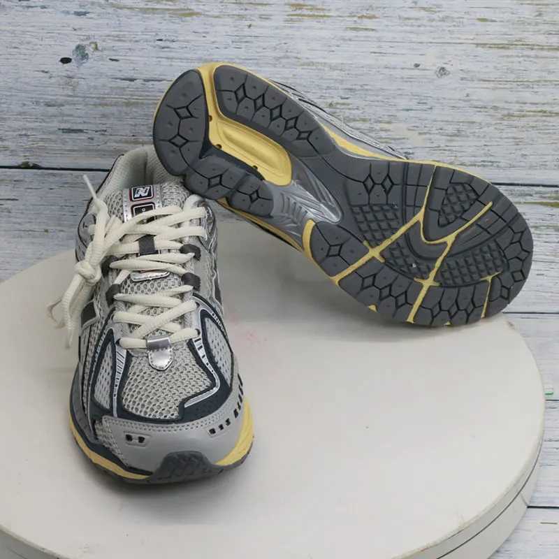 Korean version of leather retro anti-slip sports small 1906 white shoes new Baigan fashion casual non-slip couple shoesC250411