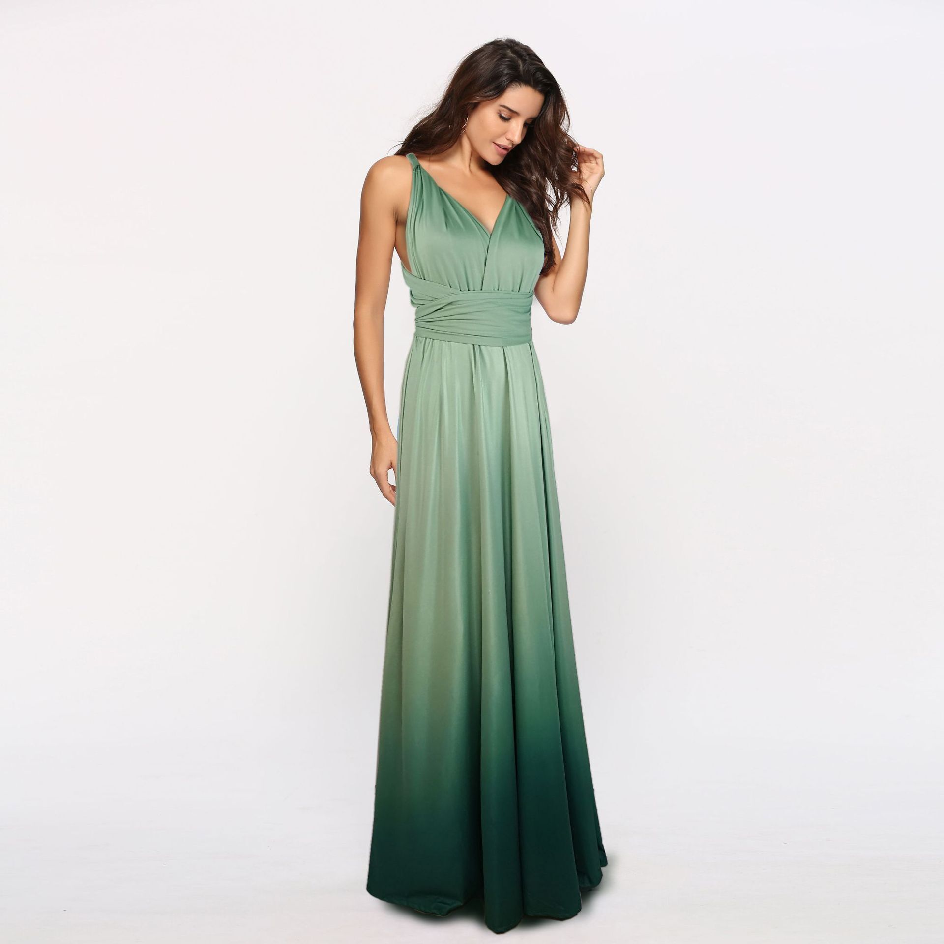 Multiple methods, multiple wearing cross back, sexy strapping, gradient color long dress