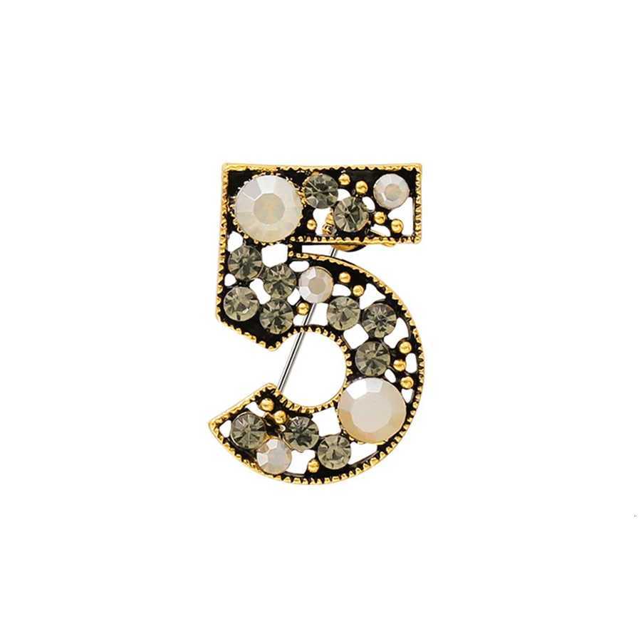 Luxury Luxury Brand Design Number 5 brooch Color Crystal Rhinestone Korean Brooches Accessories Jewelry Y251111