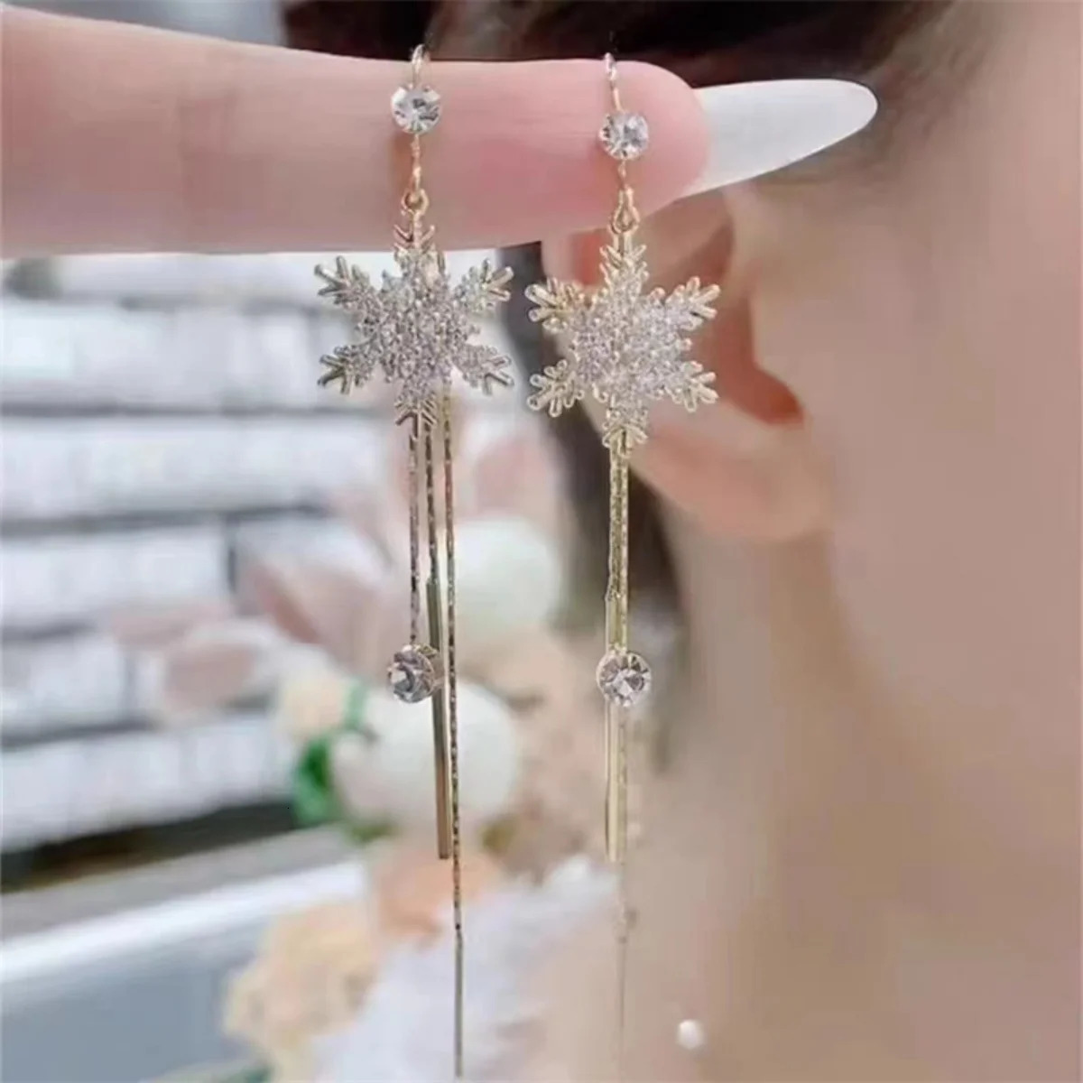 Elegant Christmas Inlaid Full Zircon Snowflake Long Fringe Drop Earrings Temperament Snow Flower Ear Line For Women Men Jewelry 251103
