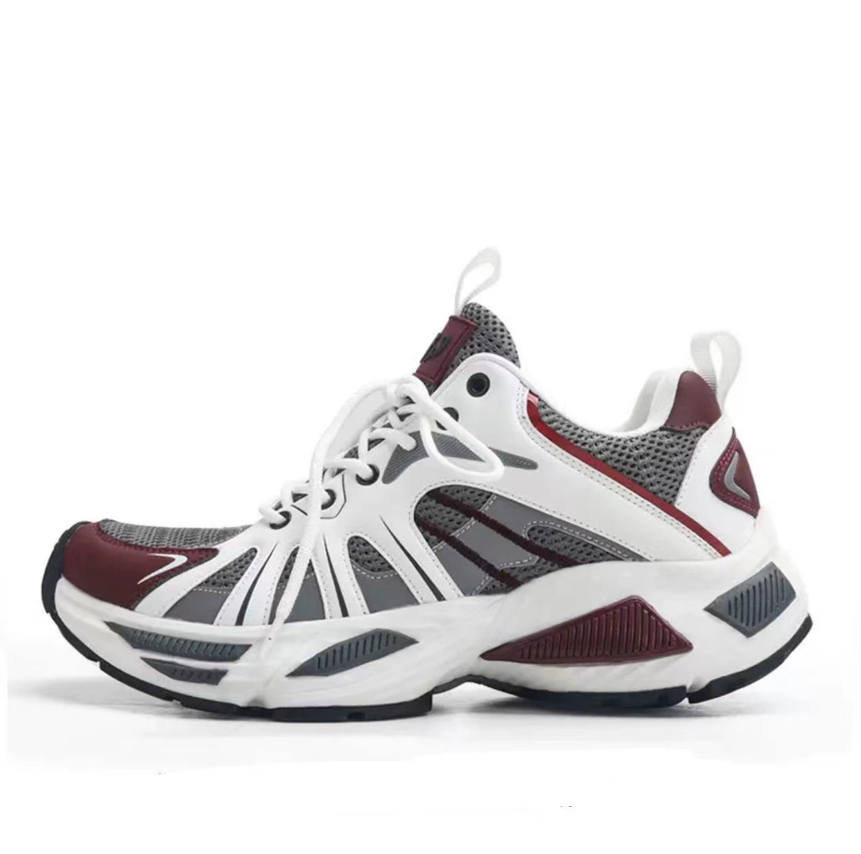 style shoes 2026 new autumn and winter sports shoes for men and women; fashionable casual shoes for running
