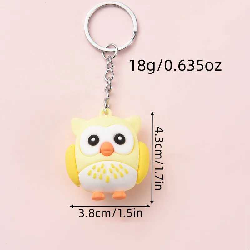 New cartoon owl keychain pendant small animal keychain car keychain activity small gift accessories W250411