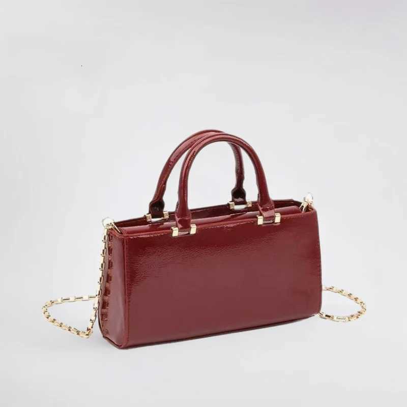 Fashion PU Solid Color Womens Shoulder Bag 2025 Valentines Day New Square Bag Hot Selling Casual Classic Crossbody BagT251110