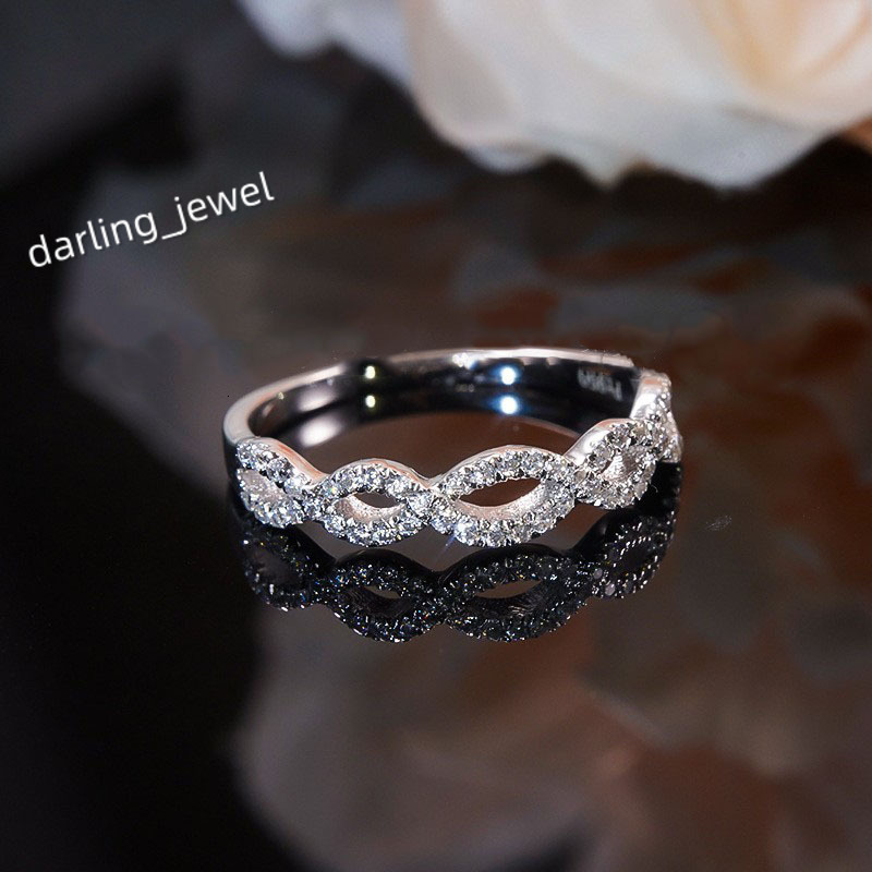 Twist Wavy Inlay Simulation Mosan Stone Ring Simple Joker S925 Silver Fashion Geometric Tail