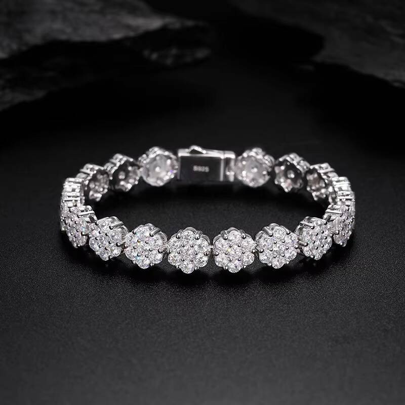 New Arrival Fashion 9mm 925 Sterling Silver Diamond Cluster Flower Design Iced Out Vvs Moissanite Tennis Bracelet