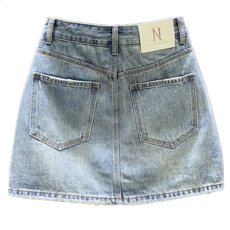 Fashionable pocket light blue washed A-Line denim mini dress summer Korean version elegant simple tight fitting clothing 250408
