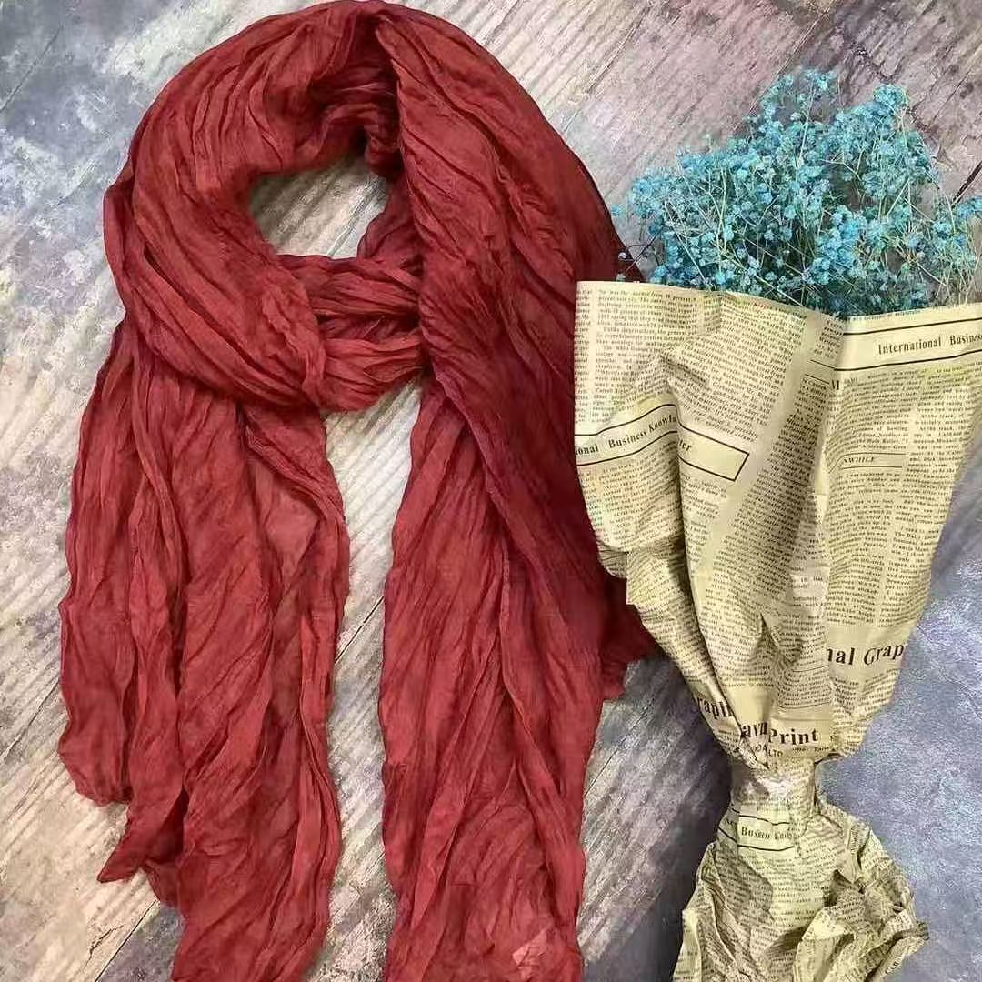 T452 fashionable and versatile retro tie-dyed pleated cotton and linen solid color scarf comfortable warm neck protection scarf shawl