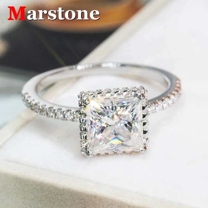2/4/6CT Princess Full Moissanite Diamond D Color VVS Womens Ring S925 Sliver 18K White Gold Wedding Top Quality Rings for Women