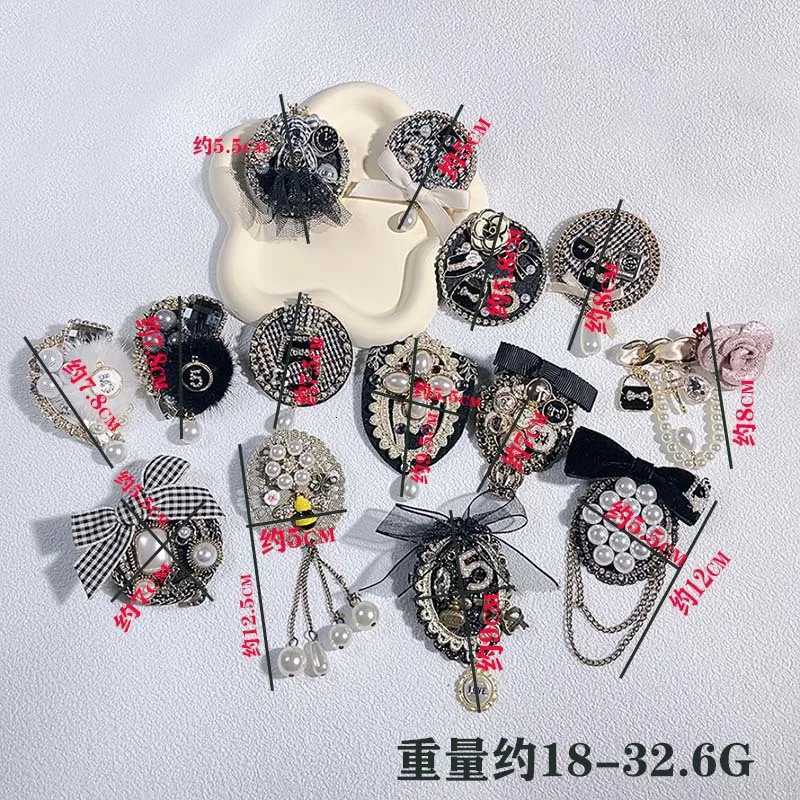 Luxury Retro British style brooch pearl chain bow tie dance party accessory shirt tie sweater buckle Y251111