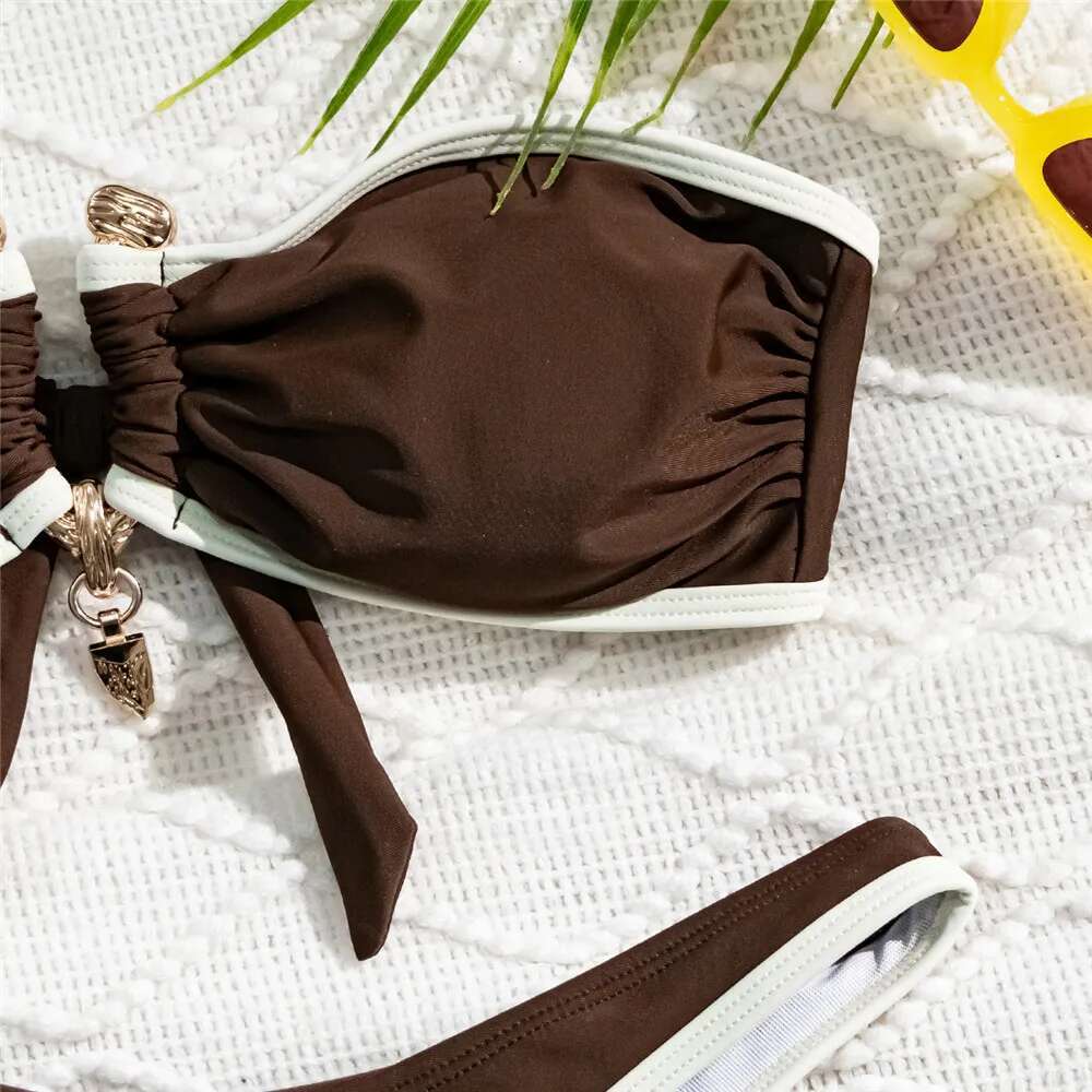 Brown Bandeau Sets 2025 Sexy Swimsuit Women Contrast Color Swimwear Metal Buckle High Cut Bathing Suit Bikinis De Mujer