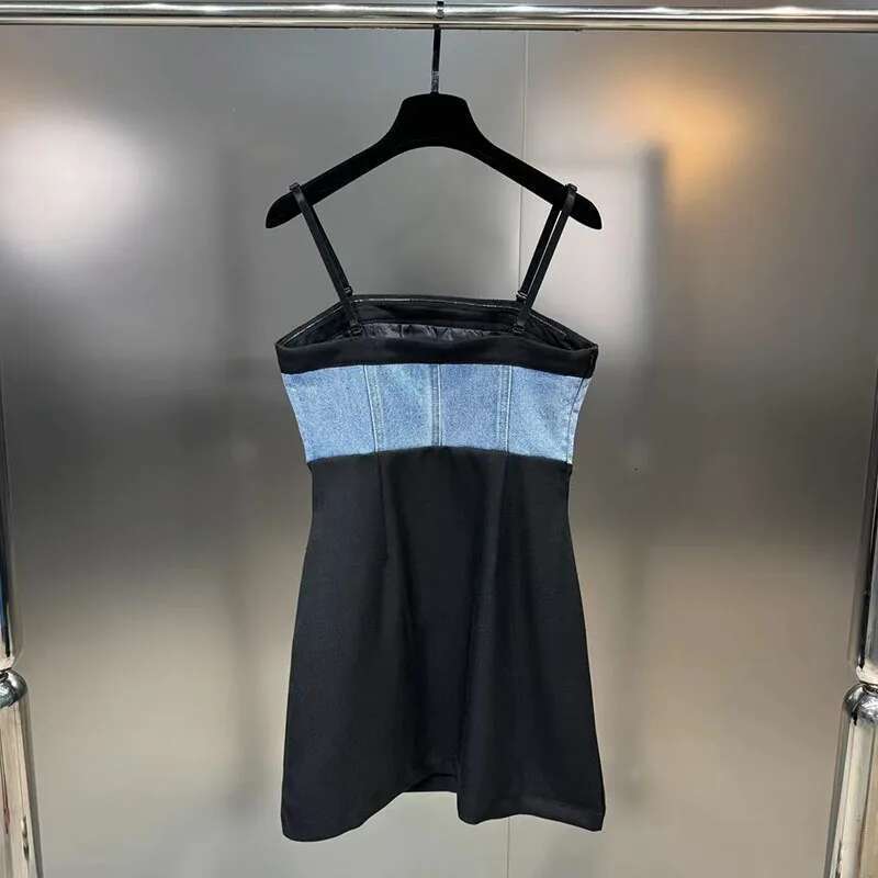 DEAT Shoulder Strap Detachable Denim Splice Dresses For Women 2024 Summer New Fashion Versatile Suspenders Dress Female 11Xx9233