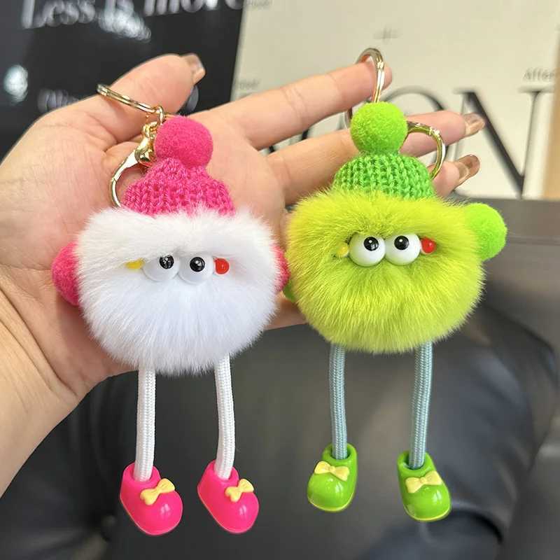 Cute fluffy fur fluffy keychain soft plush ball keychain car keychain female charm bag small brick pendant jewelry W250411