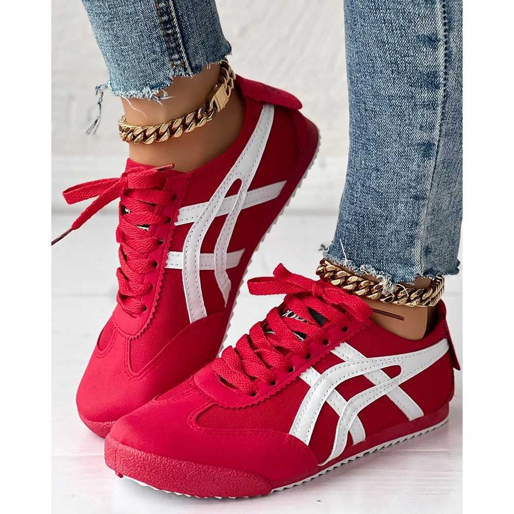 Womens eyeliner round toe CAP color lock sneaker autumn womens casual day flat shoes Korean spring autumn M250411