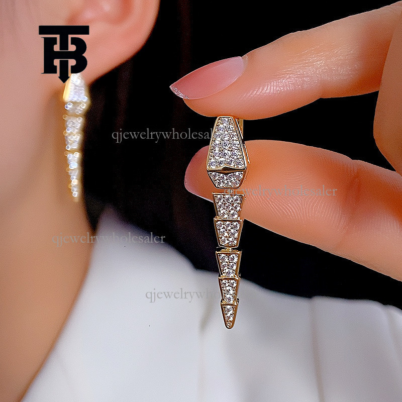 TB BHULAMTE Designer Luxury Earrings Micro Inlaid Full Zirconia Dynamic Serpentine Earrings Personalized Retro Women's Fashion Jewelry Accessorie
