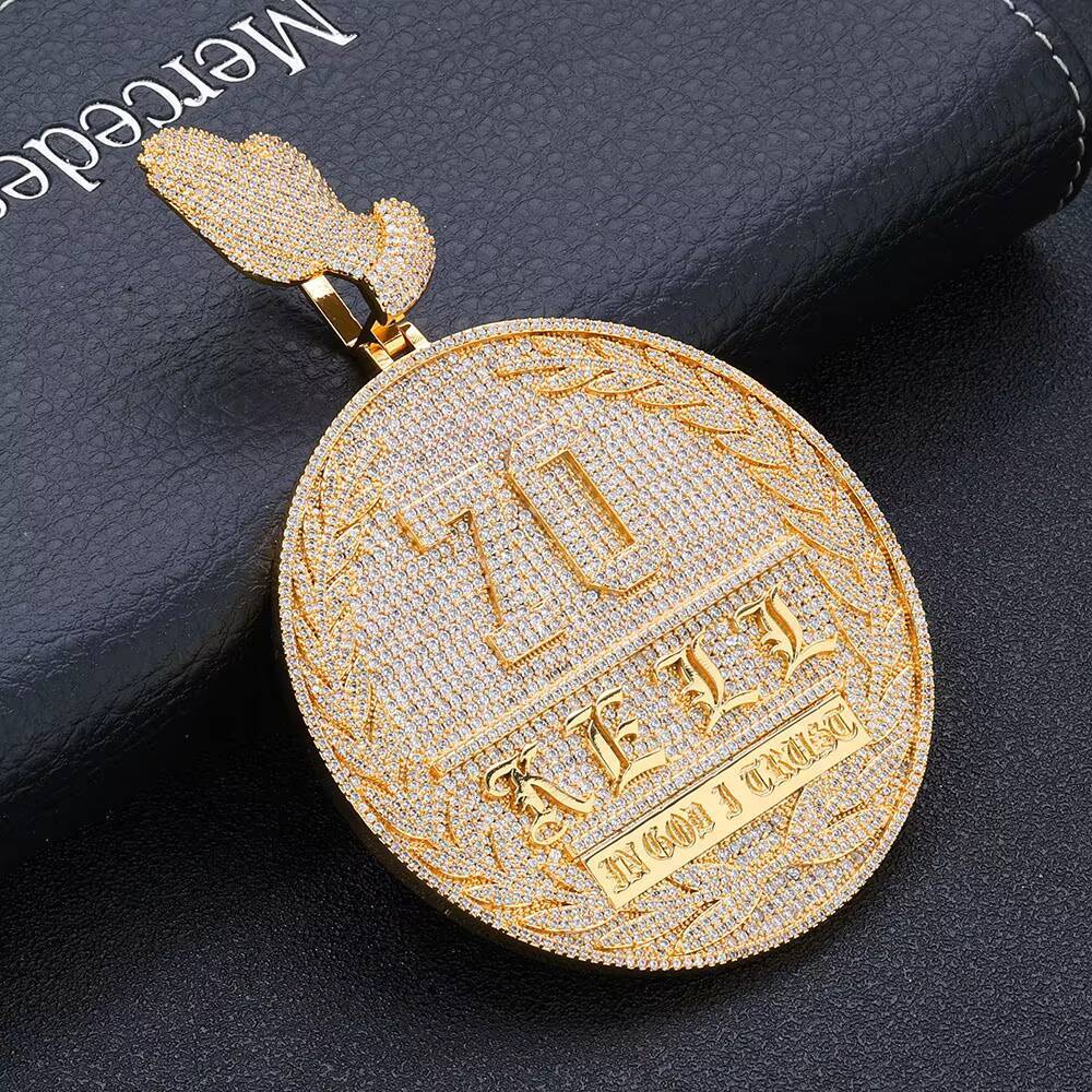 NUOYA Prayer Hand Pendant Round Shape Custom Pendant Fine Jewelry Silver Plated Customized Letters Iced Out Diamond Pendants Customizable