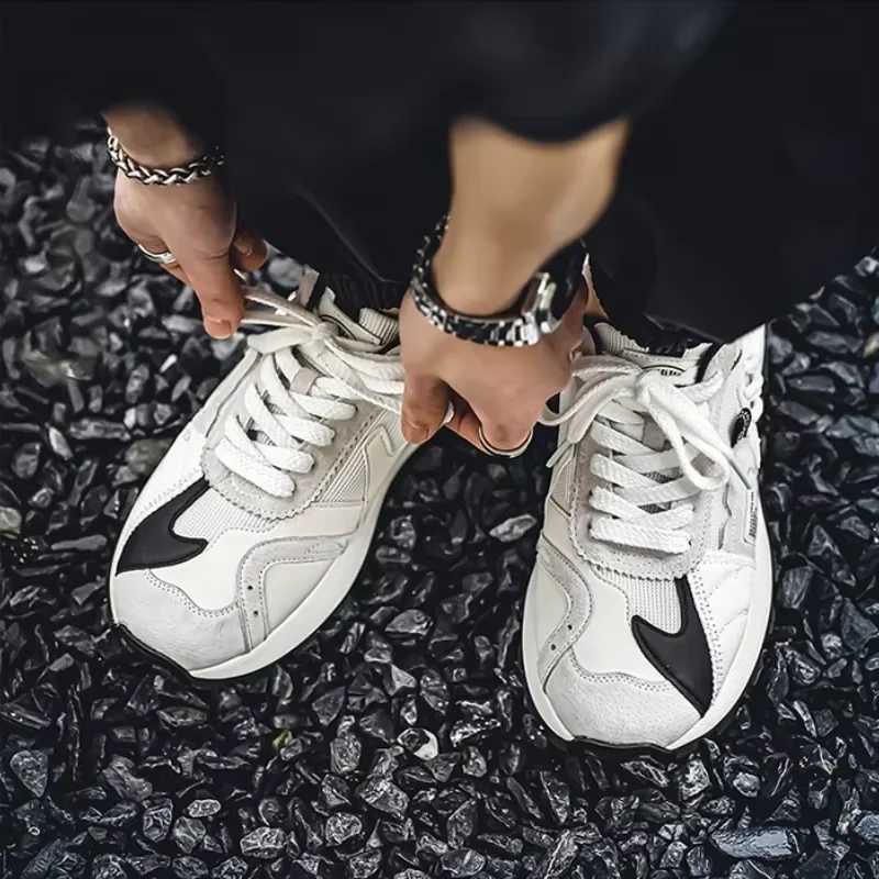 Trendy Mens Casual Running Shoes 2025 New Fashionable Mens Mesh Outdoor Tennis Training Shoes Tenis Masculino M250411