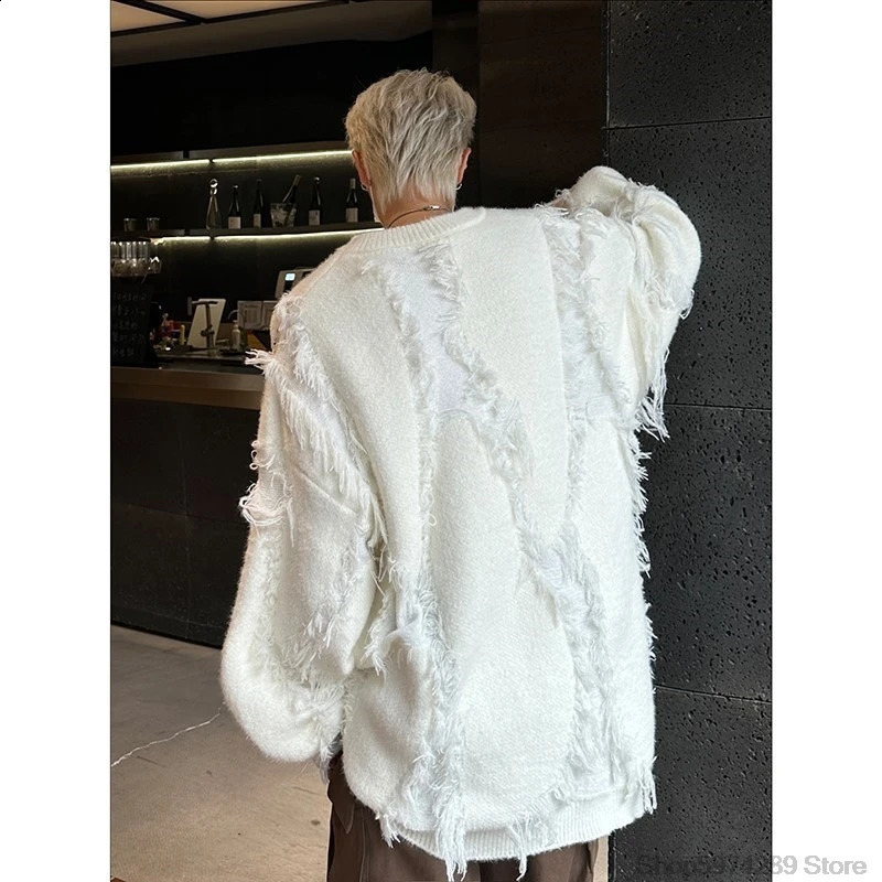 Ripped Tassel Sweater Men Women Streetwear Pullovers Mens Sweater Harajuku Fashion Hip Hop Fringed Knitted Round Neck Sweaters 250409