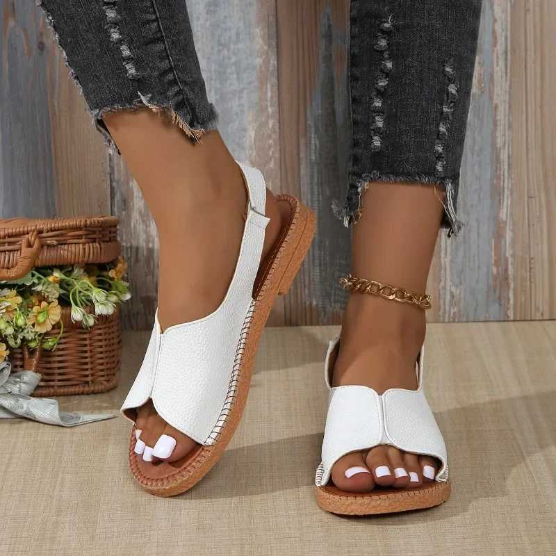 FI Womens Sandals 2025 New Roman Style High Quality Summer Lightweight Designer Shoe Buckle Beach SandalsXJ250410
