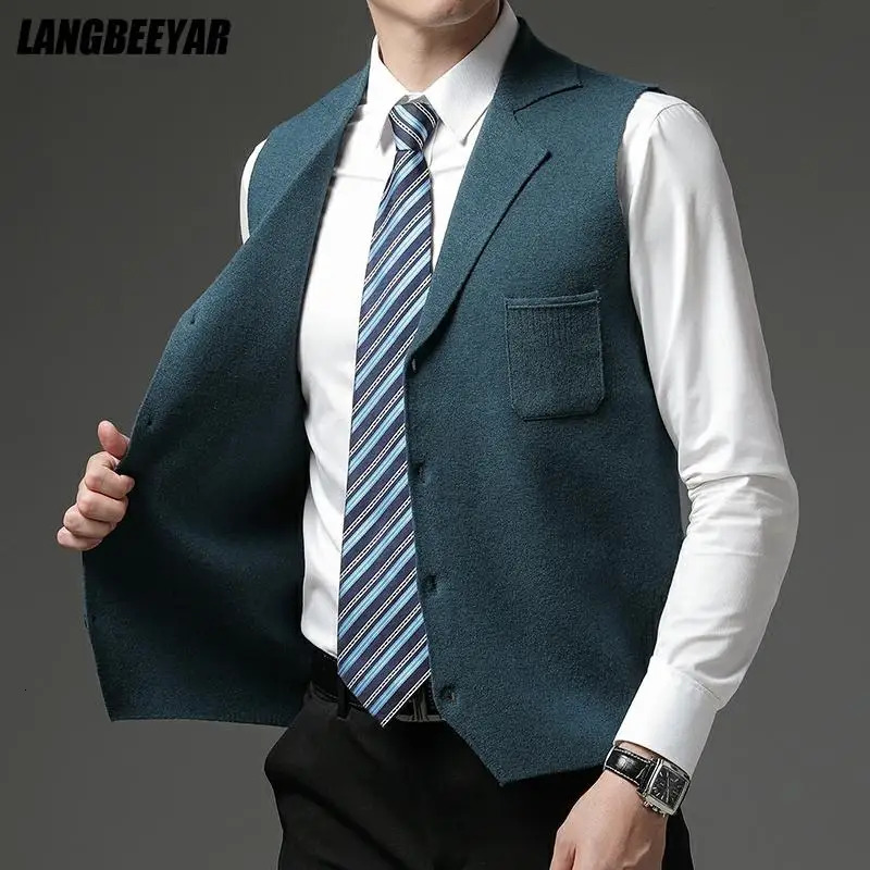 Level 4 Super Antipilling Top Grade Pleuche Autum Lapel Fashion Knit Cardigan Casual Korean Sweater Vest Sleeveless 251104