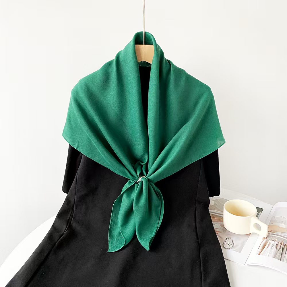 T450 summer solid color cotton and linen scarf female European and American beach new sunscreen gauze shawl versatile silk scarf
