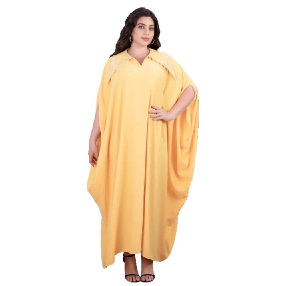New plus size women's Muslim Dubai party robe with diamond studded bat sleeves dress