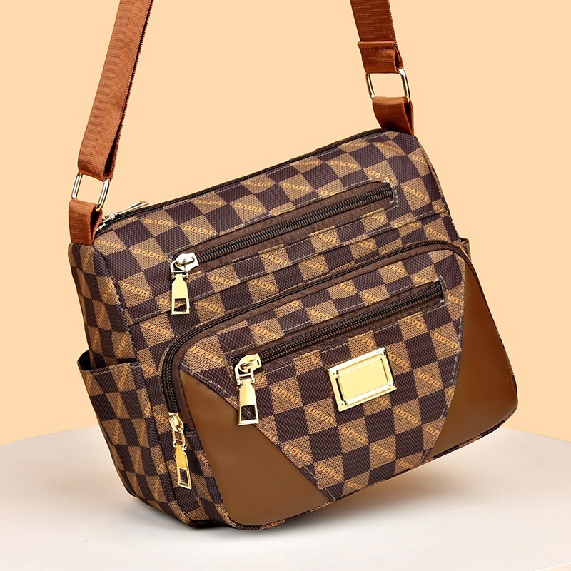 2025 Small Square Bag Plaid Pattern Metal Decor ddmynov