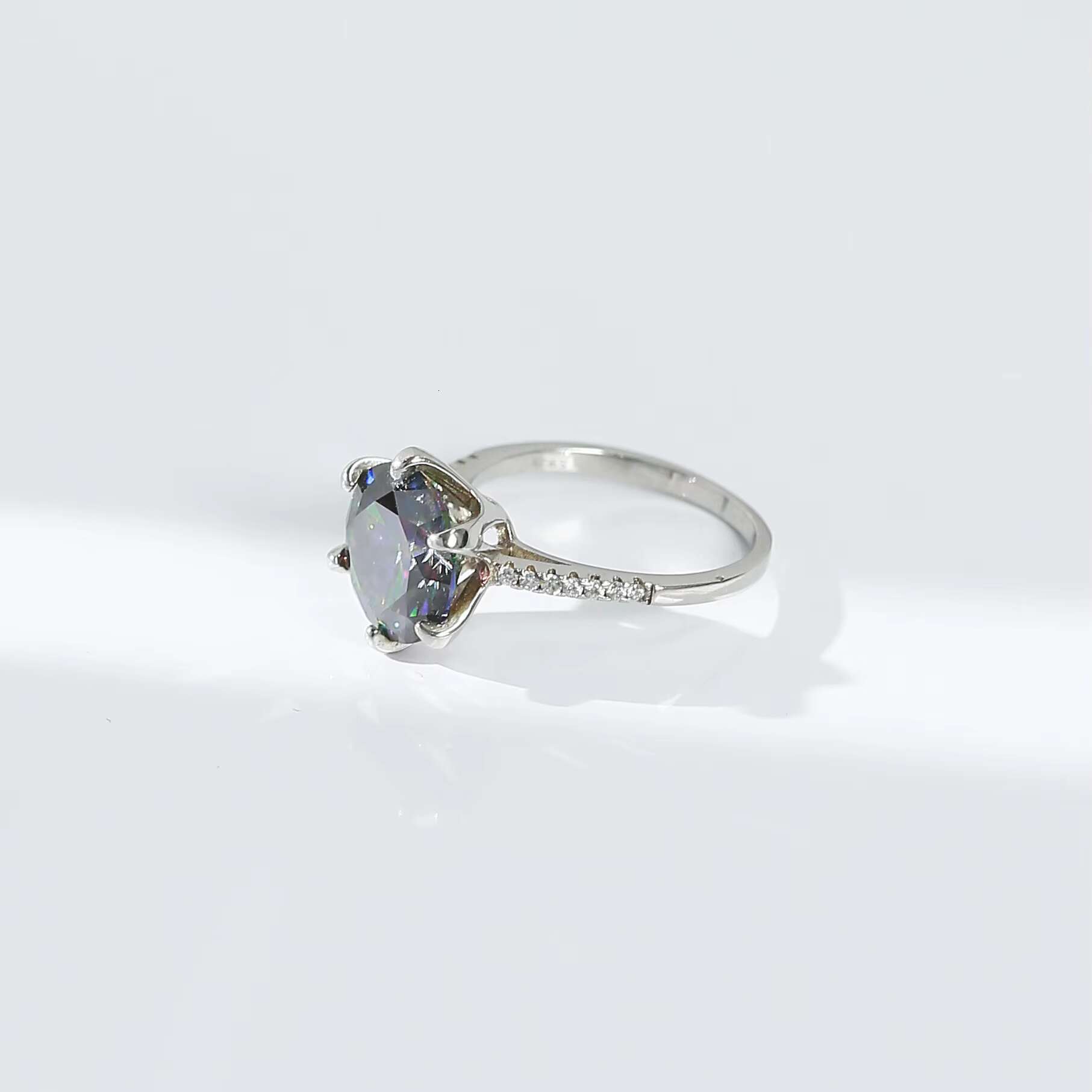 Luxury 5Carat Round Colorful Moissanite Ring Fine Jewelry S925 Sterling Silver Six-claw Moissanite Engagement Diamond Ring