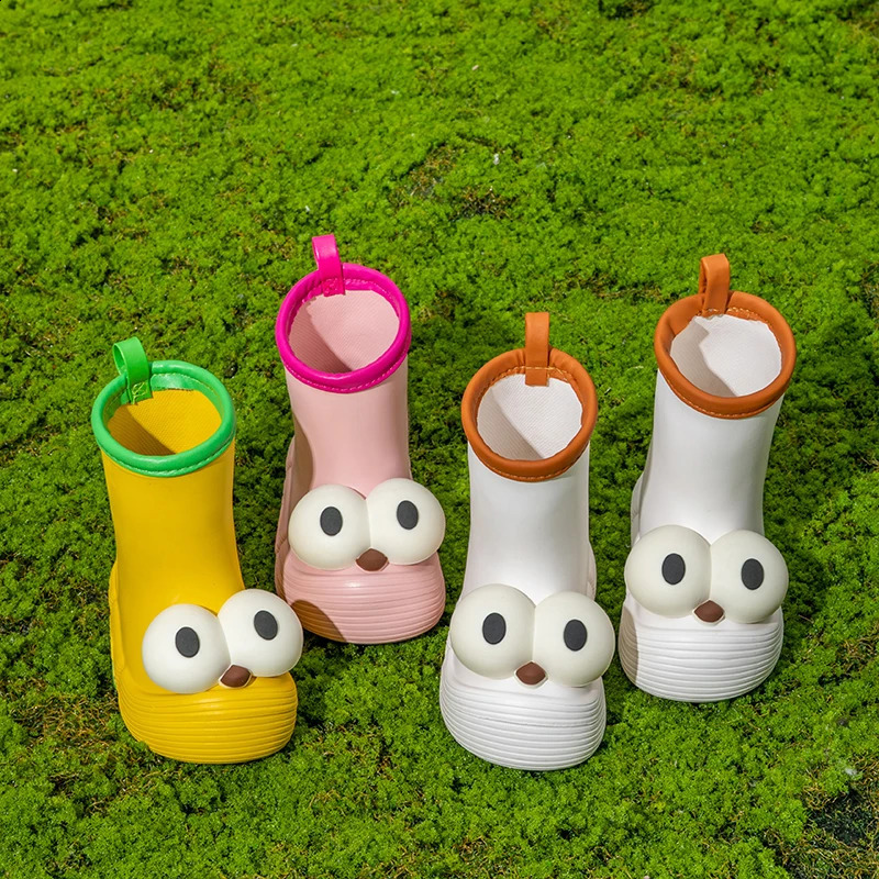 Cute big eyes childrens rain shoes four seasons general anti-slip rain boots wear-resistant rubber shoes 250410