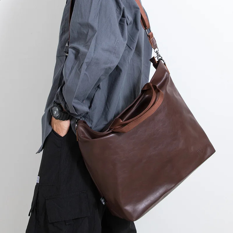 Mens briefcase leather mens notebook handbag business mens shoulder bag fashion mens cross body bag 250410