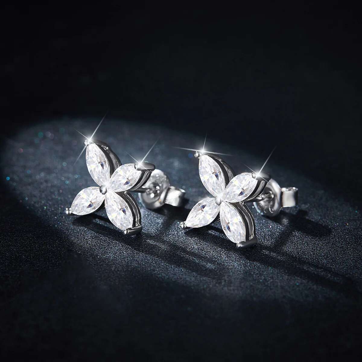 Full Moissanite Diamond D Color VVS Womens Marquise Earrings Neckalce S925 Sliver Plated 18k Gold Fine Jewelry Set for Women