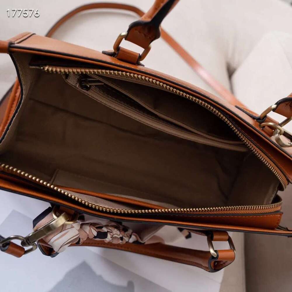 Designer Bag YANATARI Genuine Leather Woman Shoulder Handbags Ladies Crossbody Bags Designer Minimalism Bag 2025