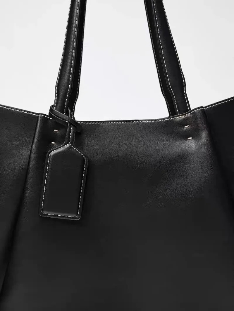 Fashion Ruched Women big Handbags PU Leather Shoulder Bag High Quality Crossbody Bags Women Bucket Bag Female Clutch 251106