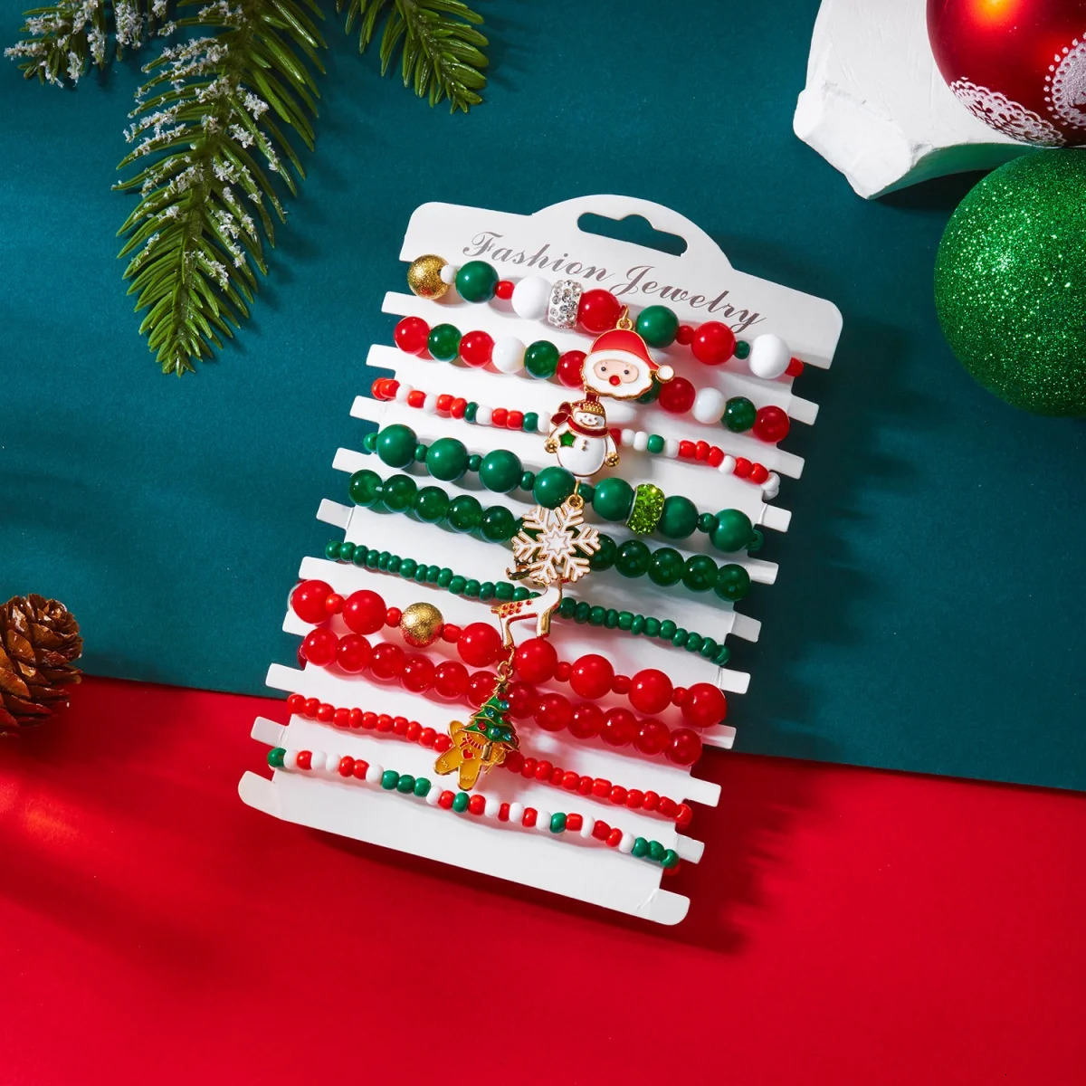 10PcsSet Christmas Santa Claus Snowman Snowflake Deer Tree Gingerbread Gloves Crystal Rice Beads Bracelet For Women Men Jewelry 251103