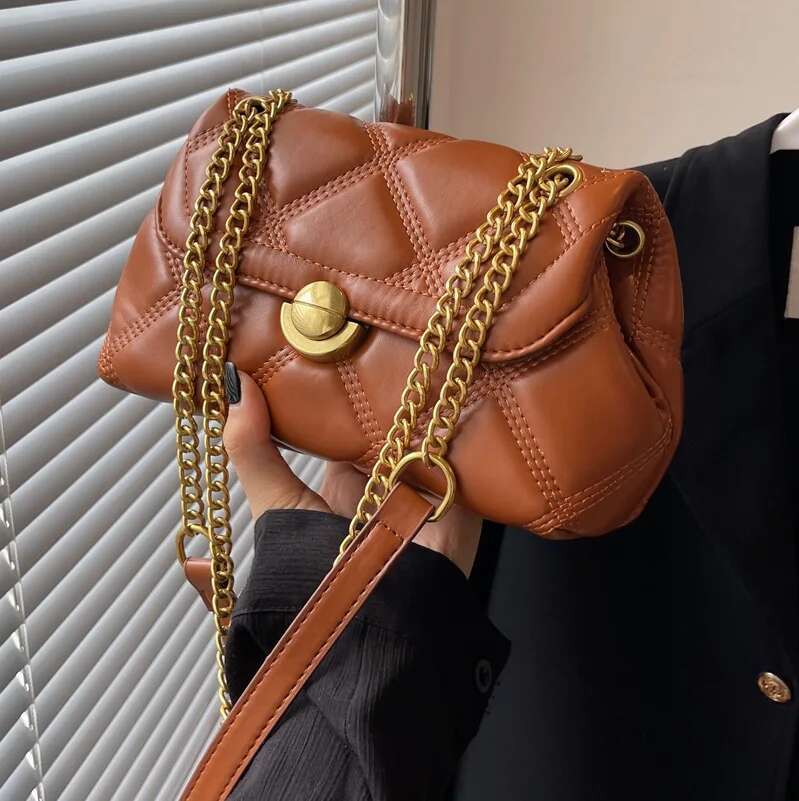 2025 New Retro Fashion Designer Women's High Quality Texture Shoulder Ribbed Soft Leather Diagonal Chain Underarm Bag PU Material Car Bag5