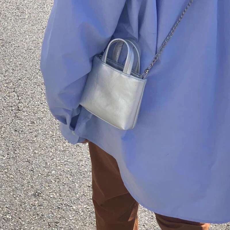 2025 New Ins Internet Celebri South Korea Messenger Bag Lipstick Coin Mini Casual Shoulder Portable Pouch Handbags Purse