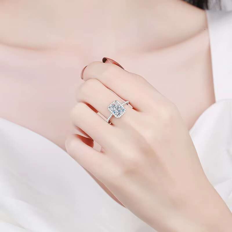 PYQ Vintage Halo Moissanite Diamond Ring 1ct-2ct Radiant Cut 925 Sterling Silver for Womens Wedding Engagement