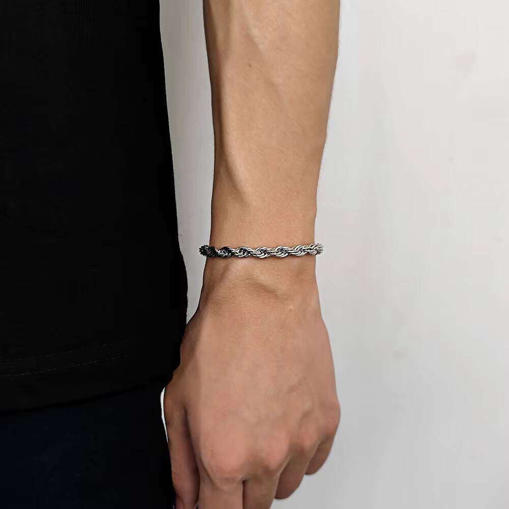 Minimalist Fashion Stainless Steel Braided Gold-Plated Rope Chain Women's Bracelet