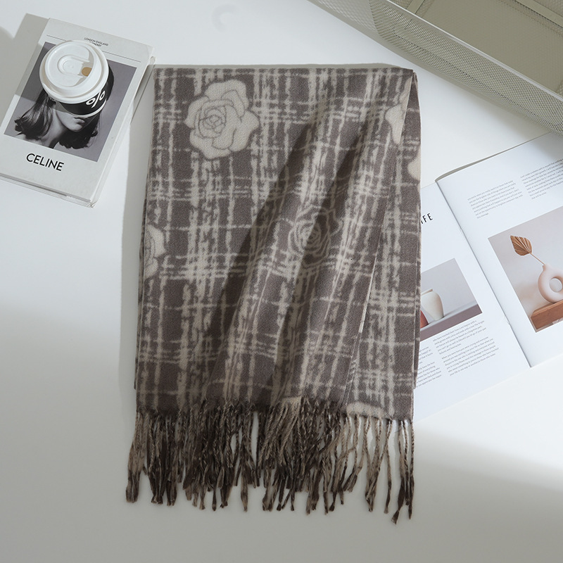 Cross-Border New Imitation Cashmere Scarf Camellia Print Versatile Neck Warmer Thickened Warm Outerwear Tassel Shawl