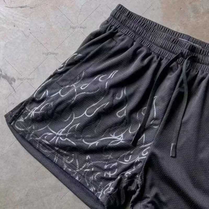 New American Street Personalized Y2K Harajuku Beach Pants Breathable Sweat Ice Silk Shorts Gothpunk Fashion Casual Clothing MenW250410