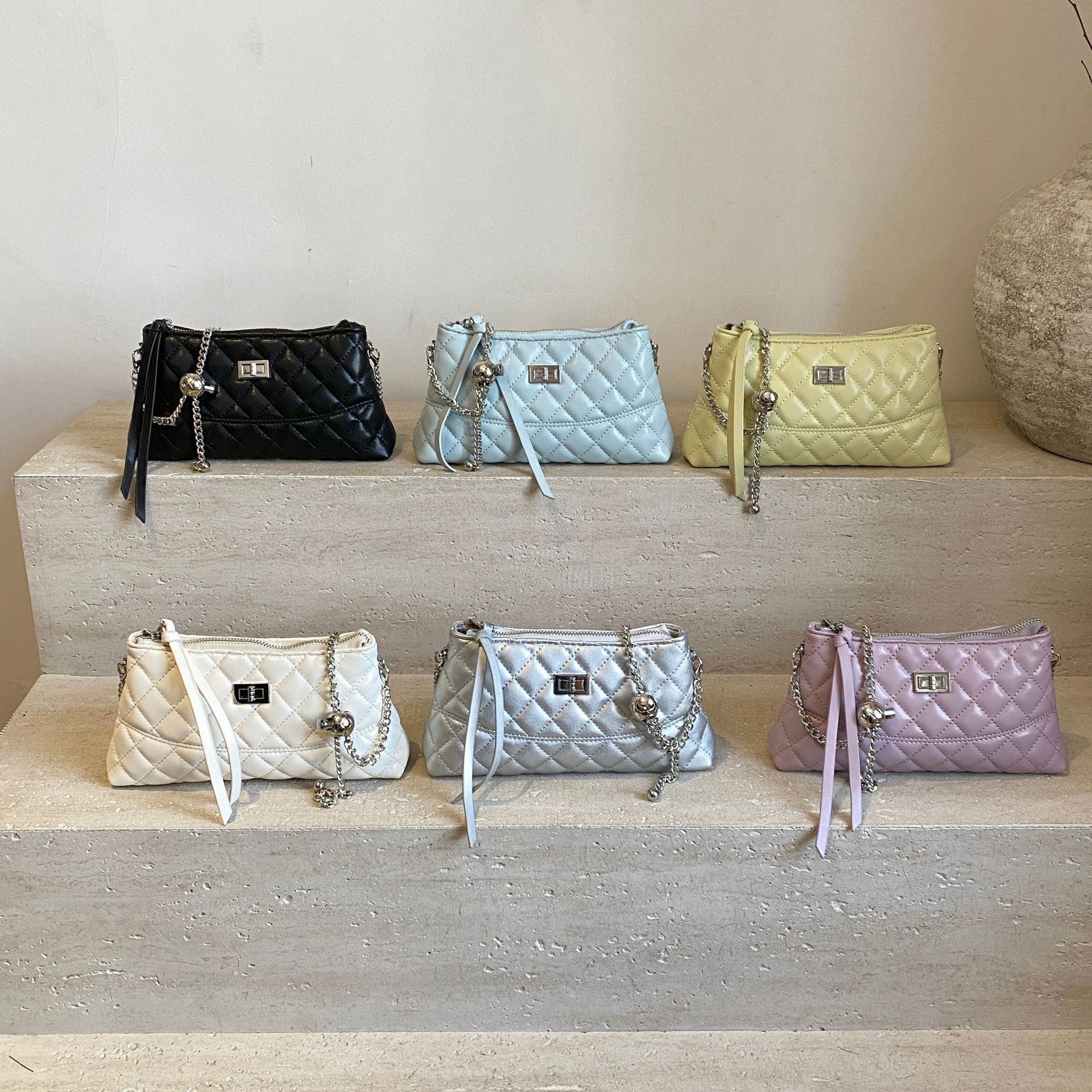 Luxury Brand Designer Bag Style Elegant Crossbody Bag For Women 2025 Spring Summer Quilted Embroidery High-End Versatile Shoulder Bag Fashion Handbag