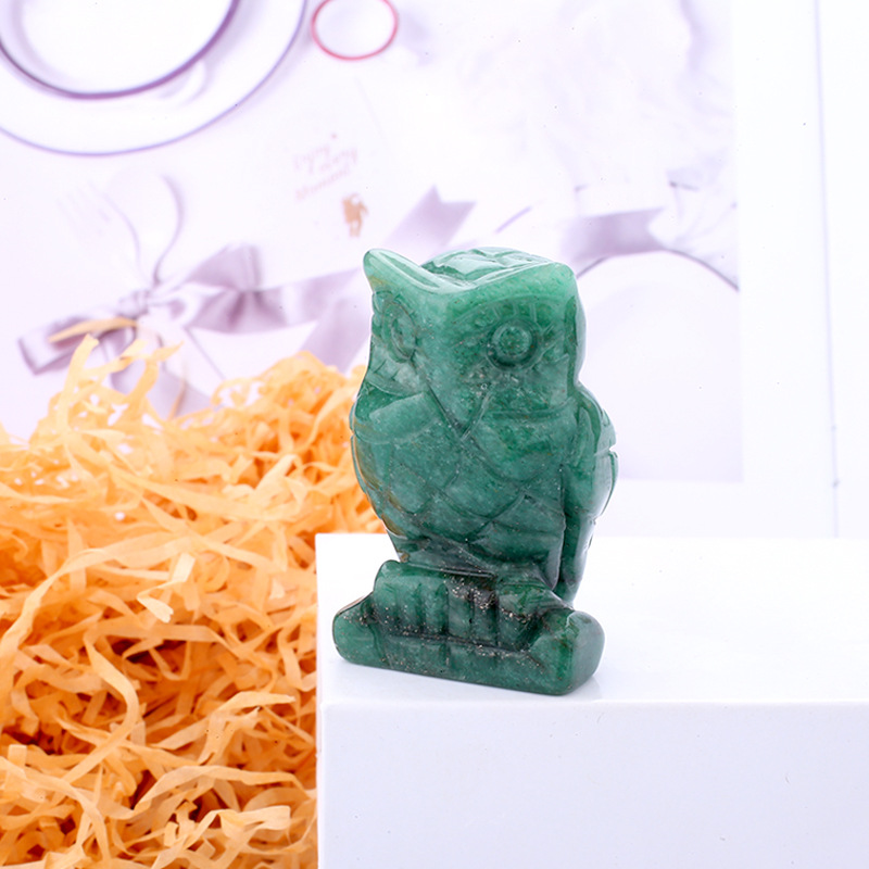 2-inch crystal semi-precious stone small animal figurine, craft small gift, jade owl carving piece