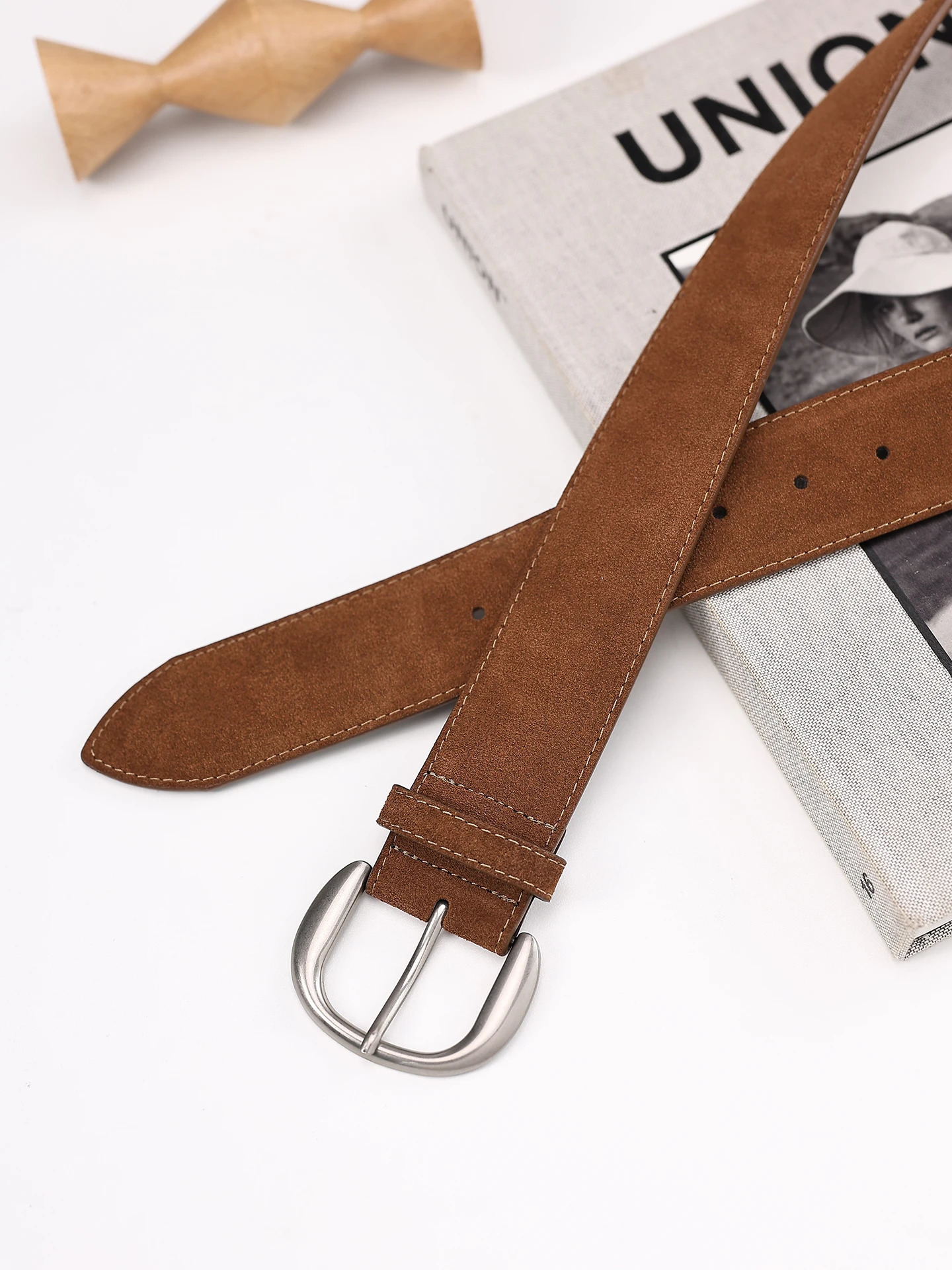 Elegant High Waist Suede Leather Belt for Women with Silver Buckle Fall/Winter Arrivals Womens Suede Belts for Jeans Dress 251110