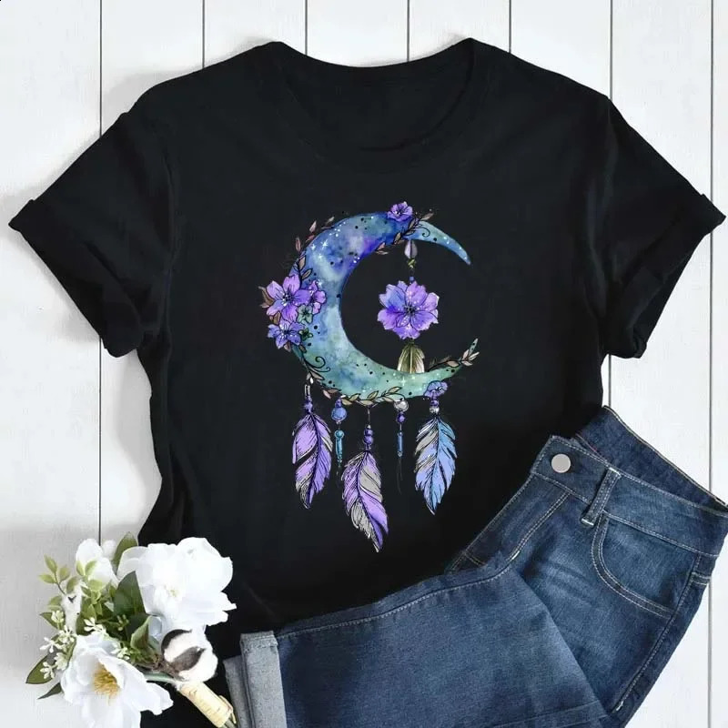Large size Maycaur fashion retro moon print womens T-shirt casual short sleeved womens T-shirt cartoon graphic T-shirt 250410