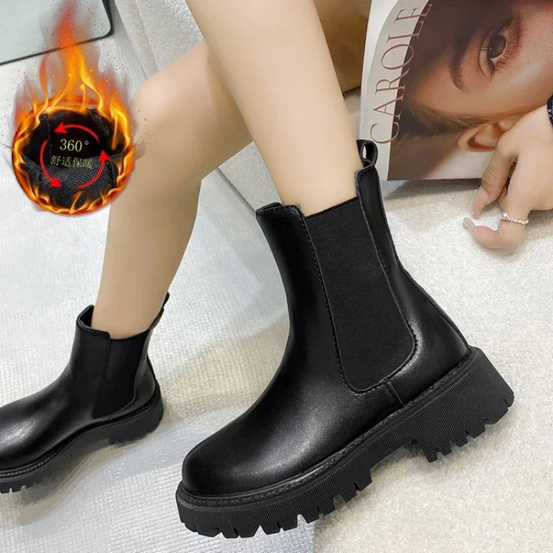 Women Boots Thick Sole Chelsea Boots Women Flat Casual Boots High Quality Fashion Shoes for Women Zapatos De Mujer 251110