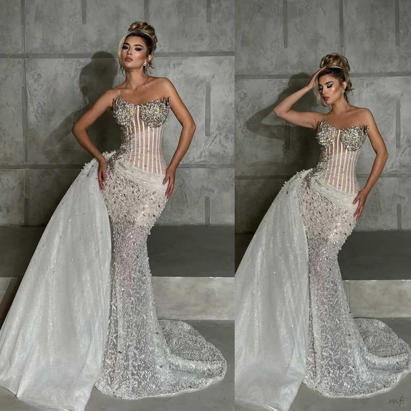 Simple Strapless Sequined Wedding Dress Elegant Sleeveless Beaded Bridal Gown Luxurious Side Train Bride Dresses Customized