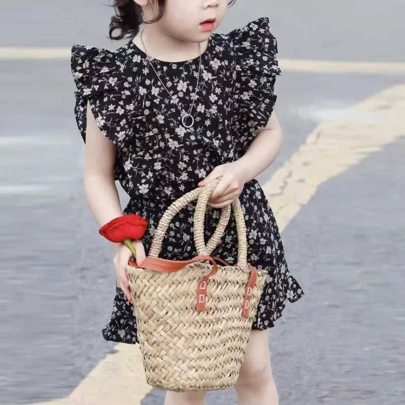 2024 Baby and Girl Summer Clothing Set Printed Flower Shirt+Shorts Childrens Girl Birthday Princess 2-piece Set Childrens ClothingXJ250410