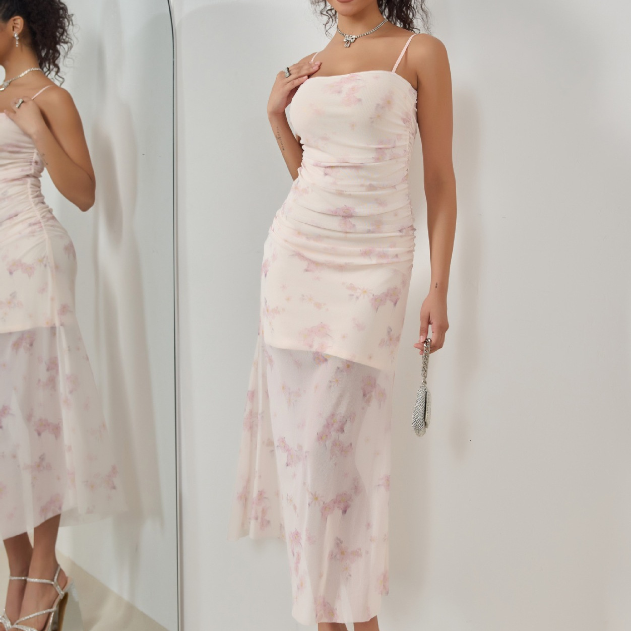 Women's clothing 2025 spring/summer new sweet printed pleated camisole dress with vacation style high elasticity fishtail long skirt