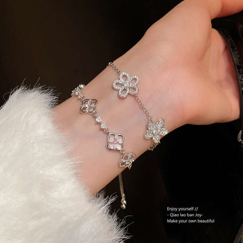 Five leaf Bracelet For Women Luxury Designer jewelry Leaf Bracelets Silver Plate Agate Diamond Fashion Charm Chain Wedding Gift Party birthday